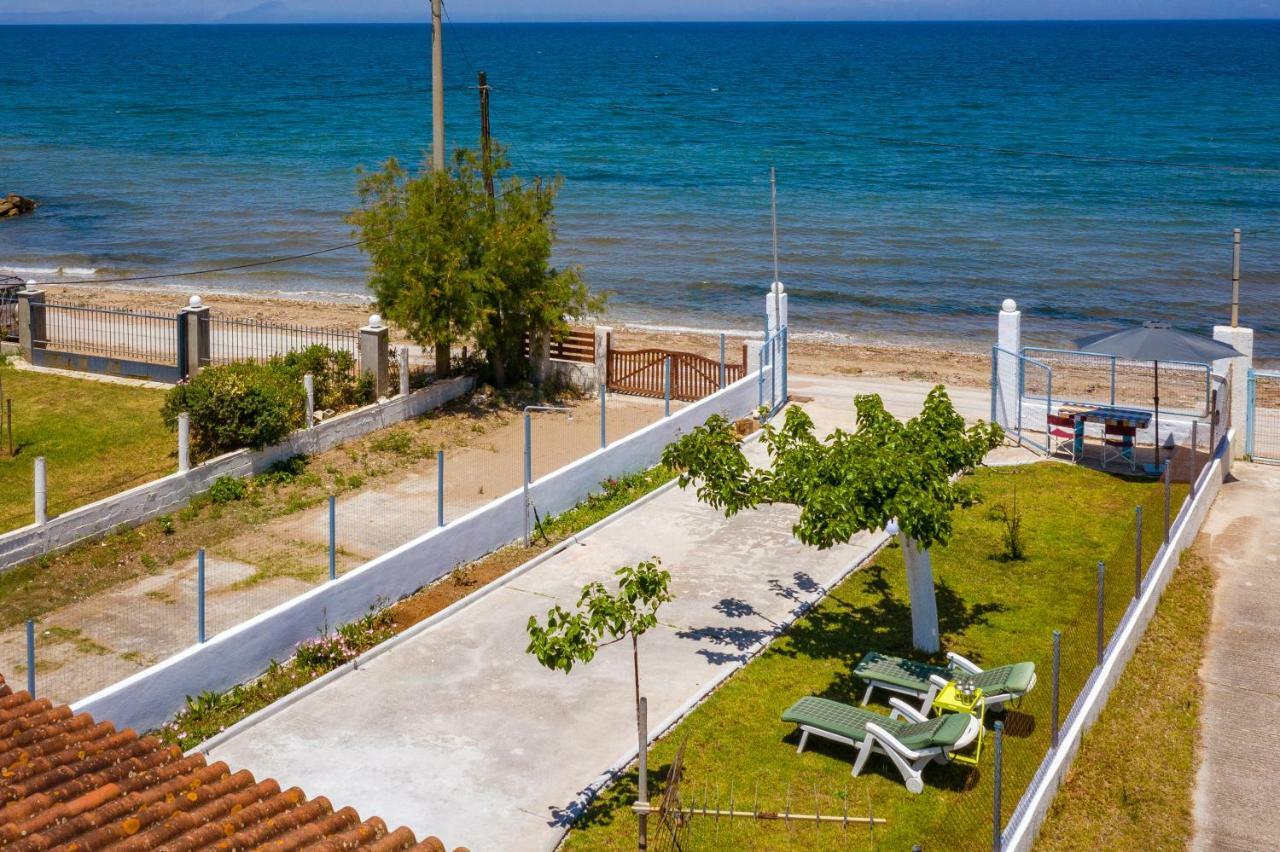 Kiko, The Coastline House Villa Kato Achaia Exteriör bild